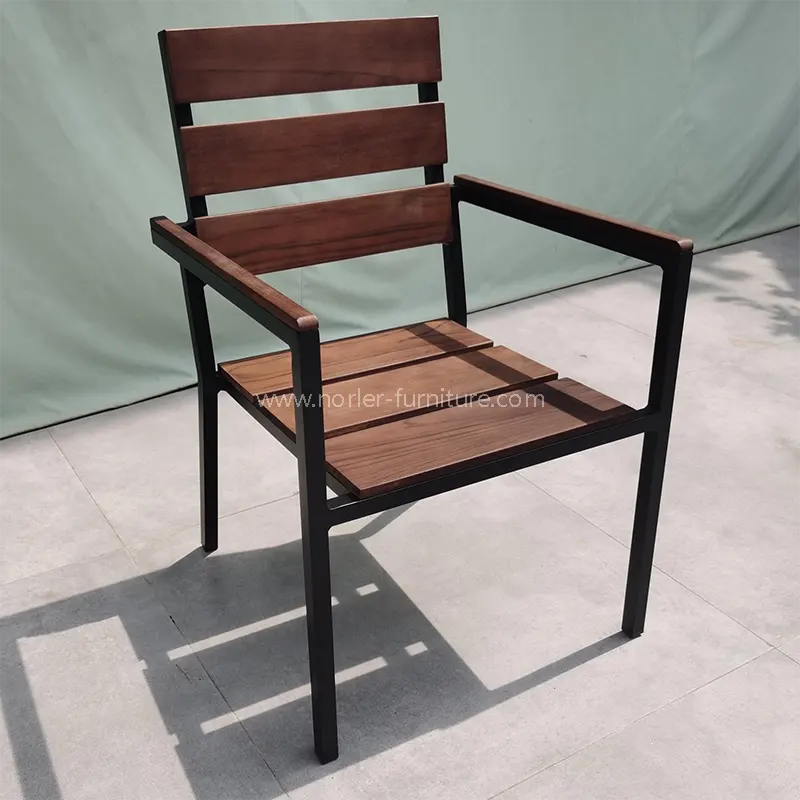 Fráma Alúmanaim Allamuigh Cathaoir iomlán adhmaid teak iomlán
