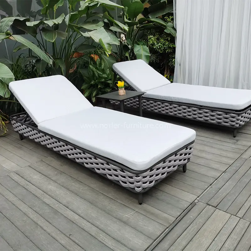 Allamuigh Compordach Rattan ag fíodóireacht lounger gréine